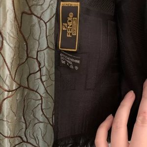 ❤️SOLD❤️Fendi Black Cashmere/Wool wrap scarf
